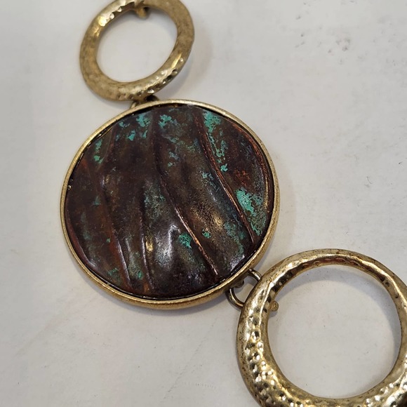 Kenneth Cole Reaction Gold Tone Round Link Necklace Faux Turquoise Toggle Clasp - Picture 4 of 6